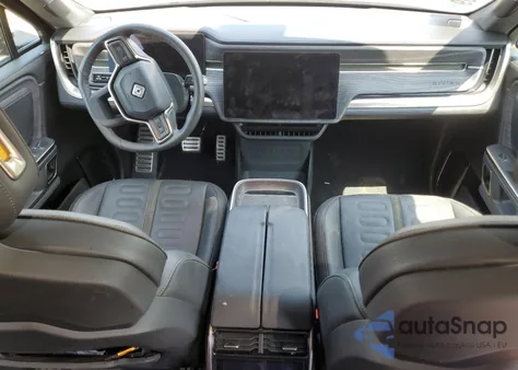 2023 Rivian R1S Adventure из США, поврежденный, VIN 7PDSGABA1PN023549